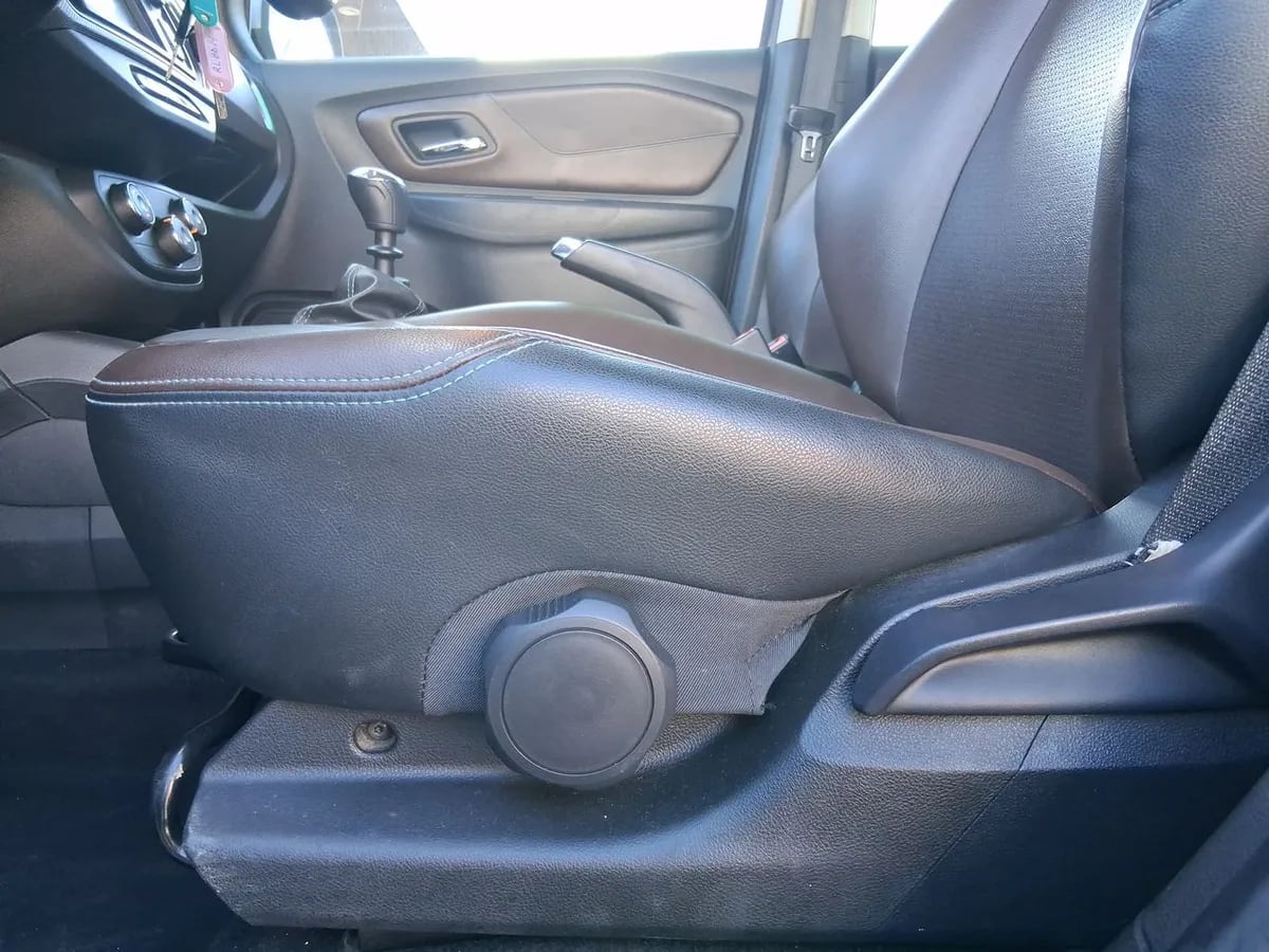 Chevrolet Spin 1.8 Premier 4x2 Mt 5p año 2022