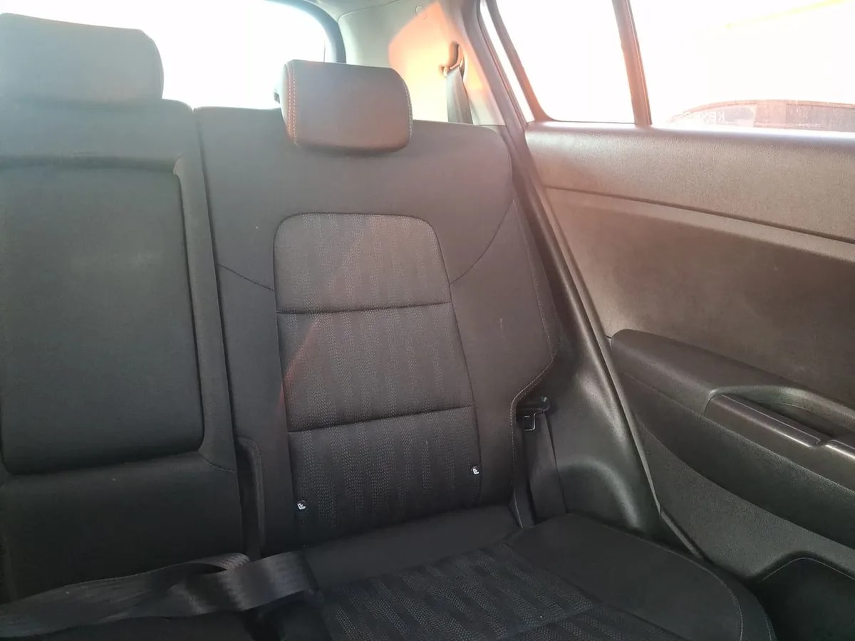Kia Sportage 2.0 Lx 2wd 6ab 6mt 5p año 2018