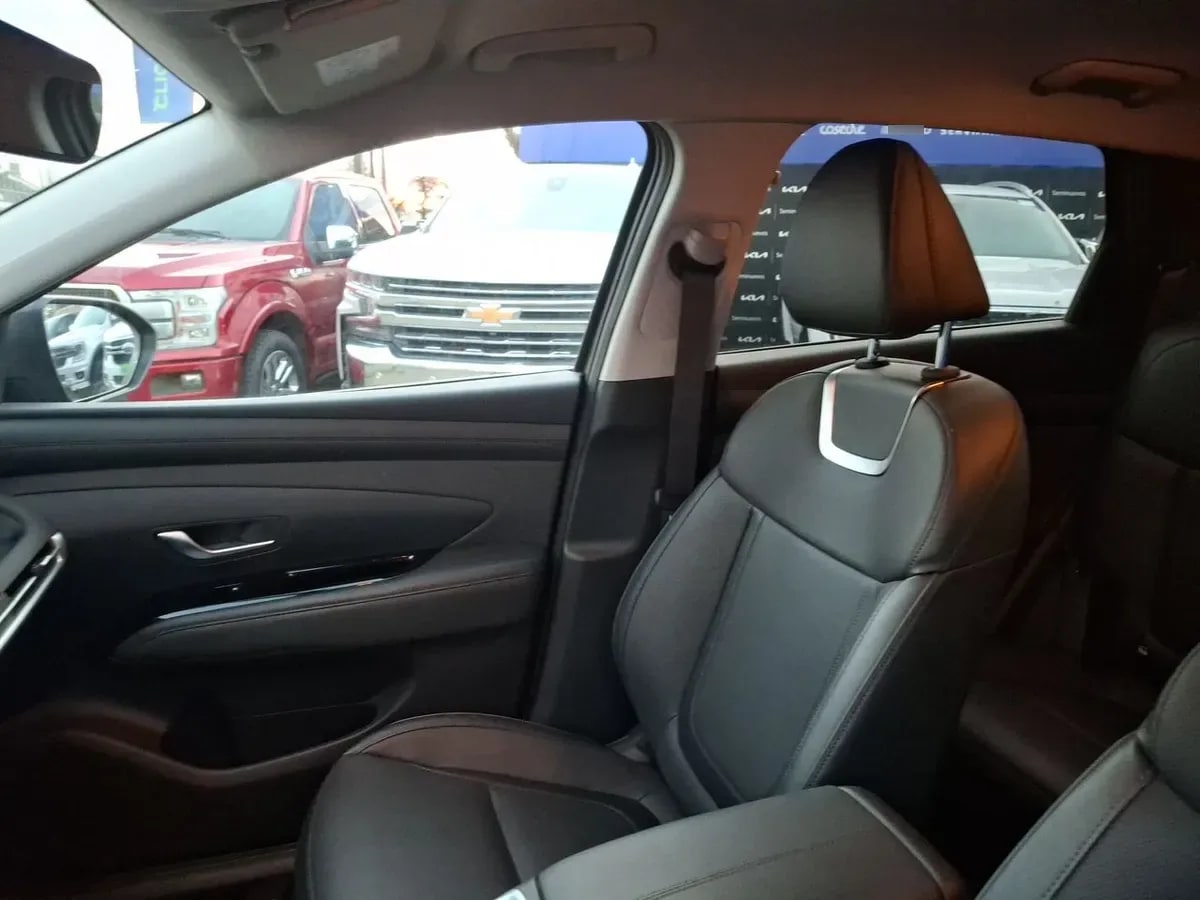 Hyundai Tucson 2.0 Nx4 Blackline Fl 2wd At 5p año 2026