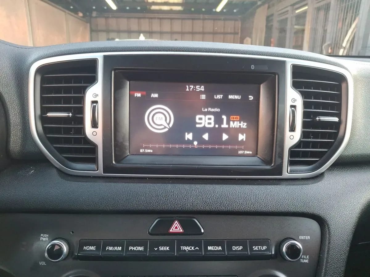 Kia Sportage 2.0 Lx 2wd 6ab 6mt 5p año 2018