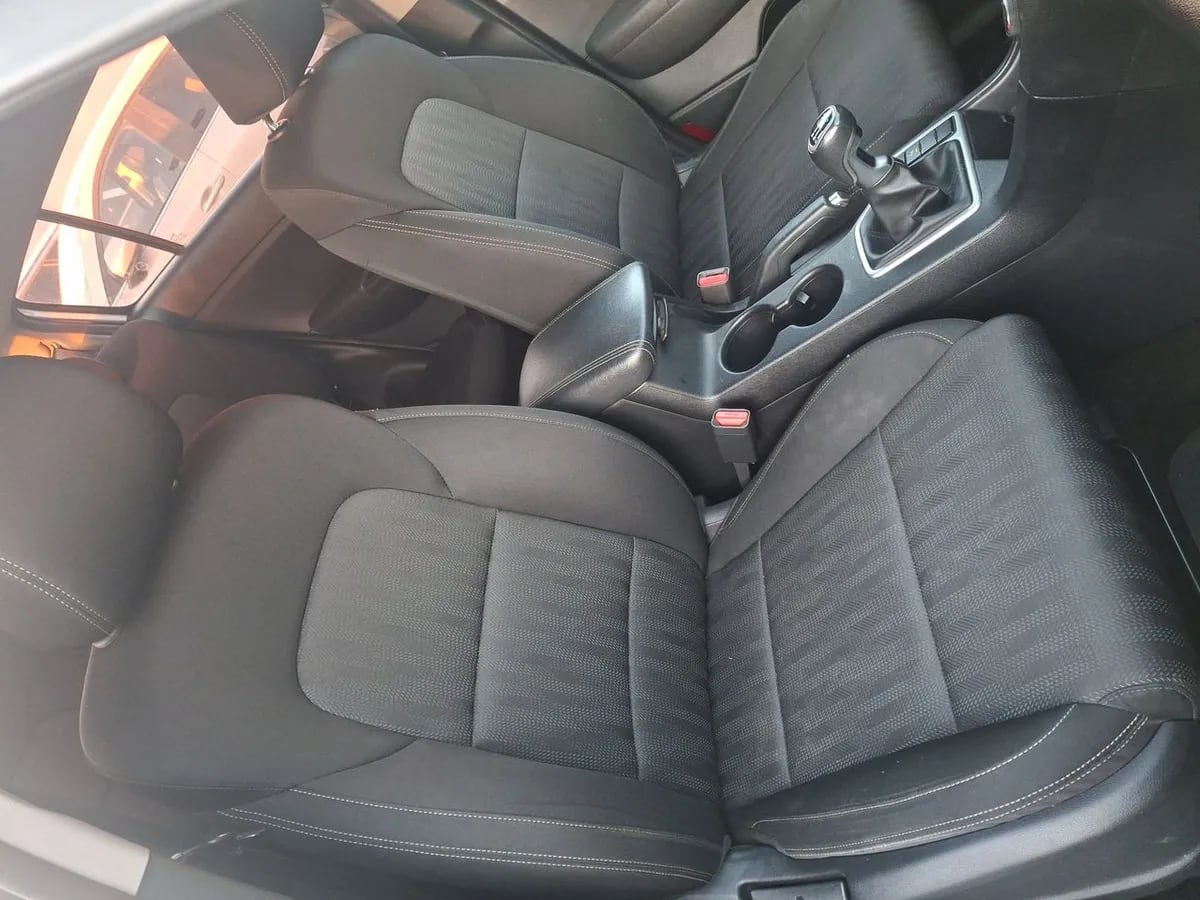 Kia Sportage 2.0 Lx 2wd 6ab 6mt 5p año 2018