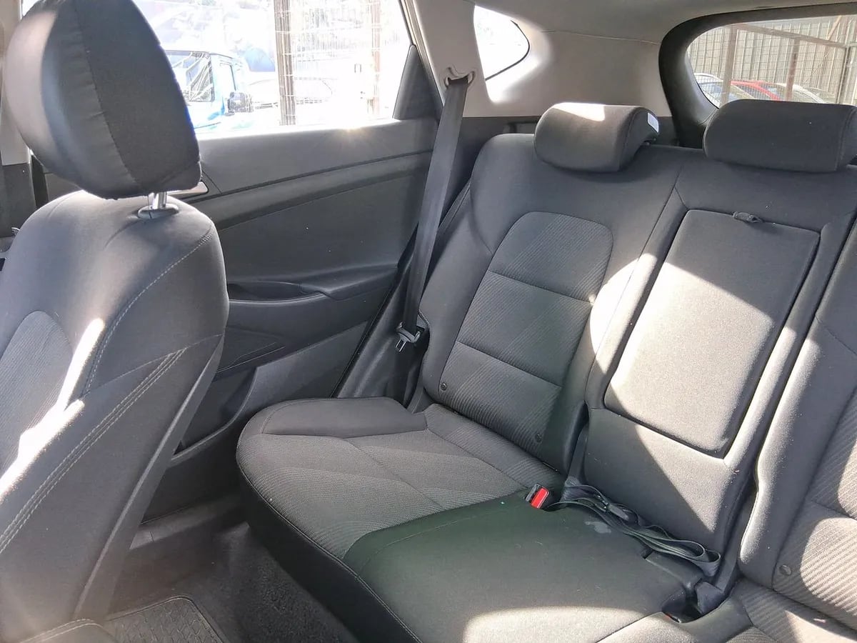 Hyundai Tucson 2.0 Plus 2wd Mt 5p año 2019