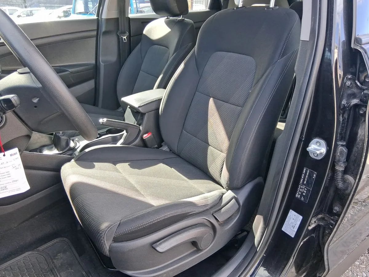 Hyundai Tucson 2.0 Plus 2wd Mt 5p año 2019