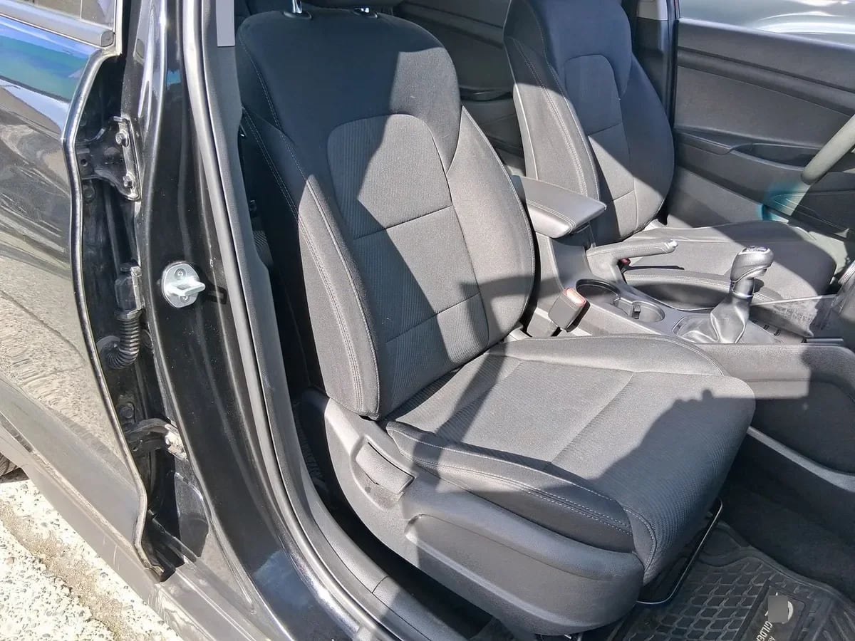 Hyundai Tucson 2.0 Plus 2wd Mt 5p año 2019