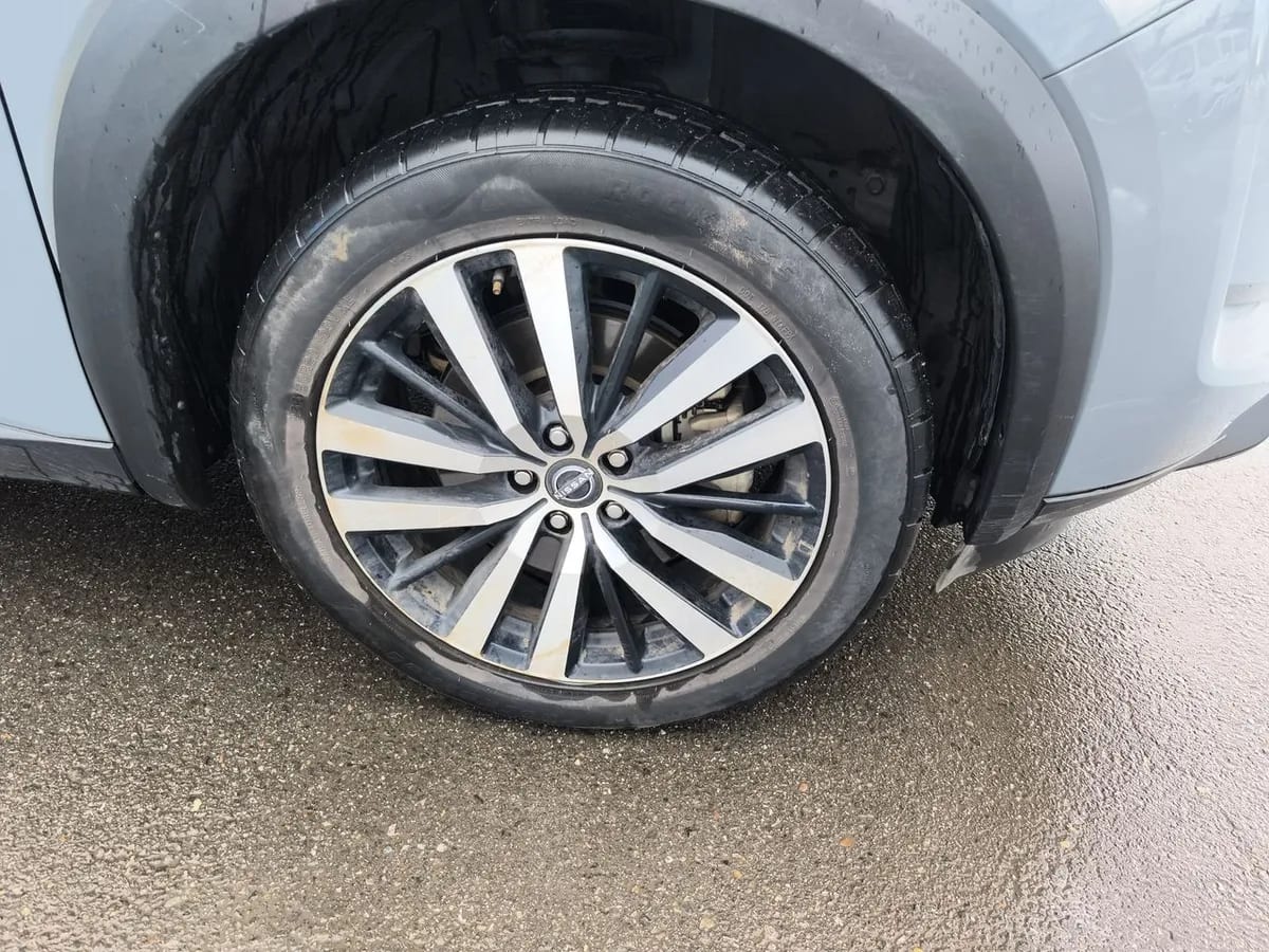 Nissan Pathfinder 3.5 Exclusive 4wd Cvt At 5p año 2025