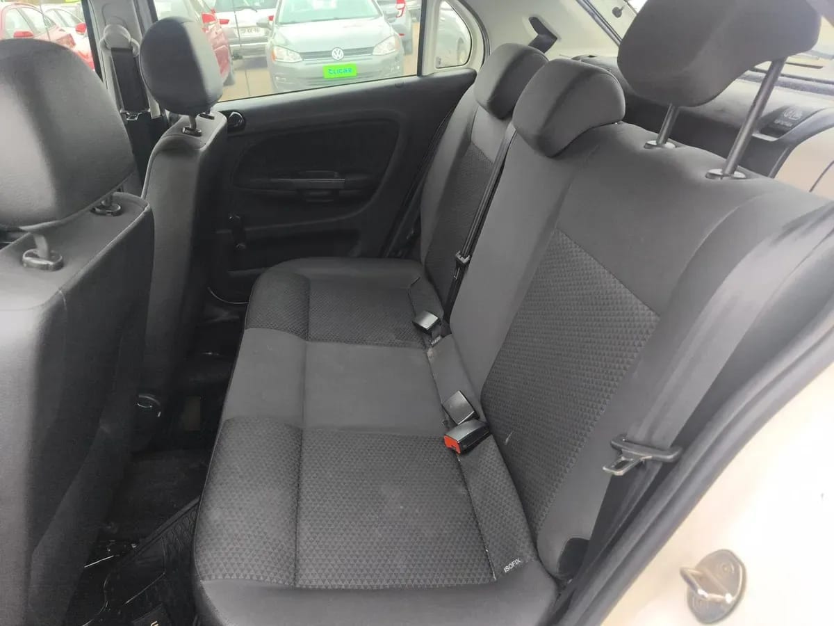 Volkswagen Gol 1.6 Trendline Lite 4x2 Hb Mt 5p año 2022