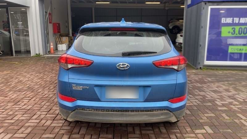 Hyundai Tucson 2.0 Gl Active 4x2 Mt 5p año 2017