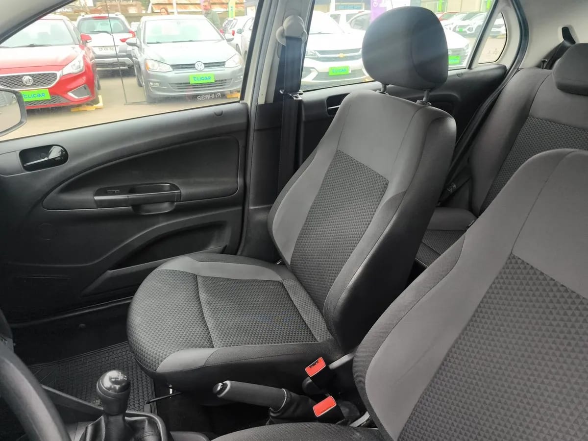 Volkswagen Gol 1.6 Trendline Lite 4x2 Hb Mt 5p año 2022