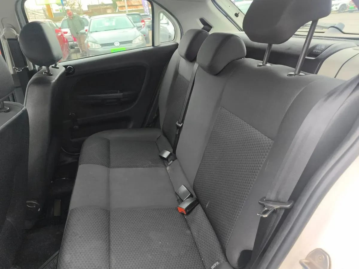 Volkswagen Gol 1.6 Trendline Lite 4x2 Hb Mt 5p año 2022