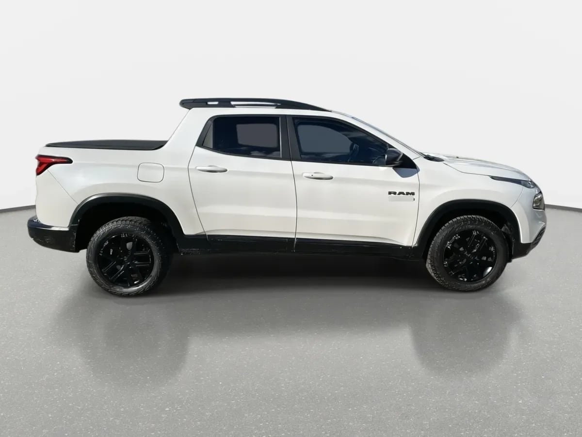 Ram 1000 2.0 Rebel Diesel 4x4 Dob. Cab. At 4p año 2022
