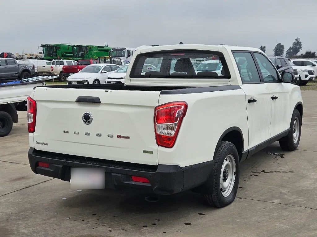 Ssangyong Grand Musso Grand Musso 2.2 4x2 Mt Full-Ql610 año 2023