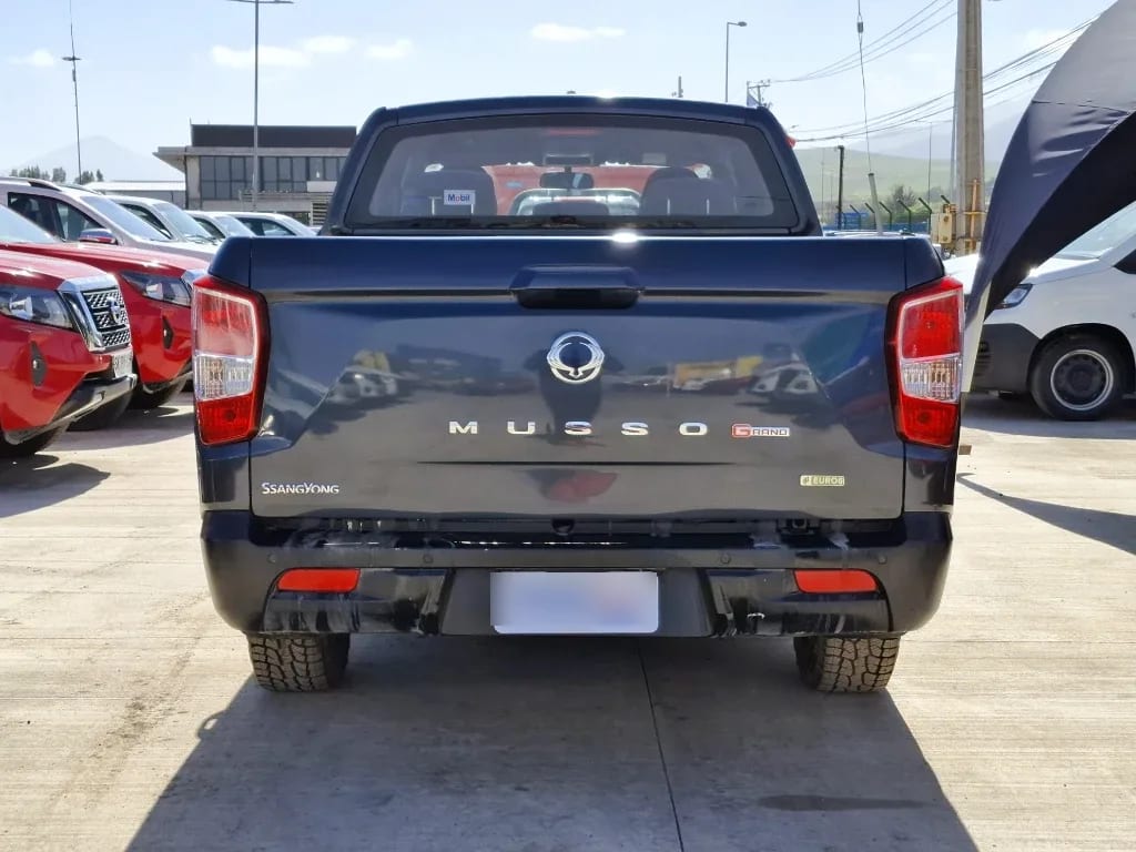 Ssangyong Grand Musso Grand Musso 2.2 4x2 Mt Full-Ql612 año 2023