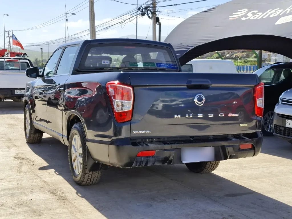 Ssangyong Grand Musso Grand Musso 2.2 4x2 Mt Full-Ql612 año 2023