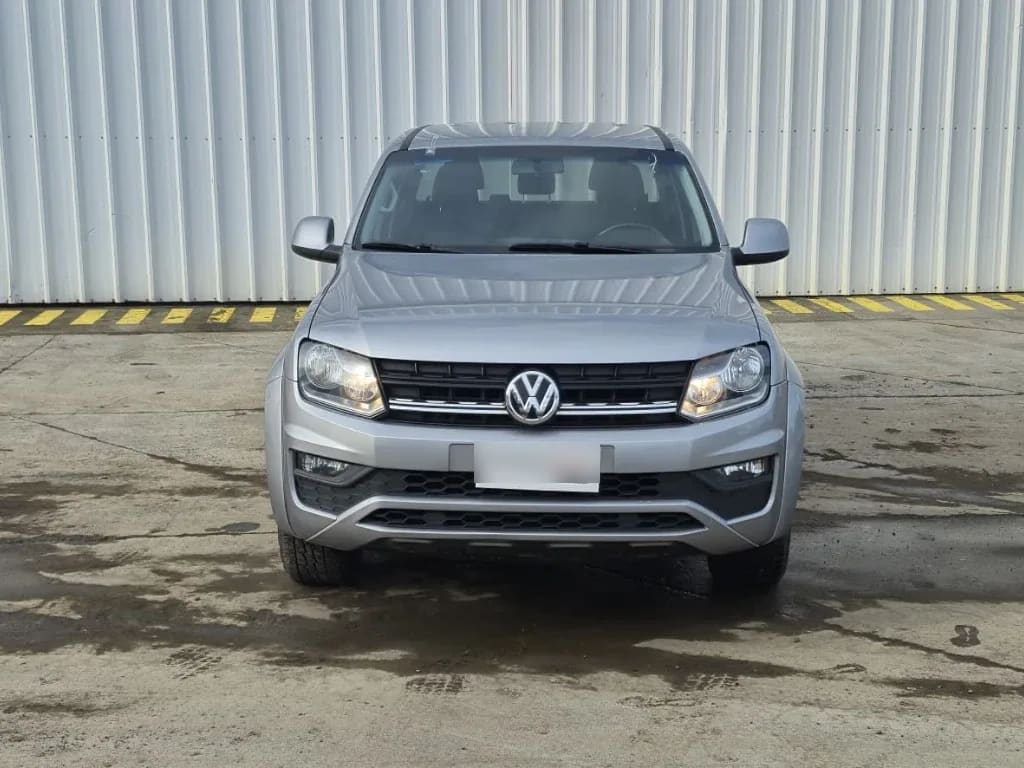 Volkswagen Amarok Trendline Mt D/c 4x4 2.0d año 2023