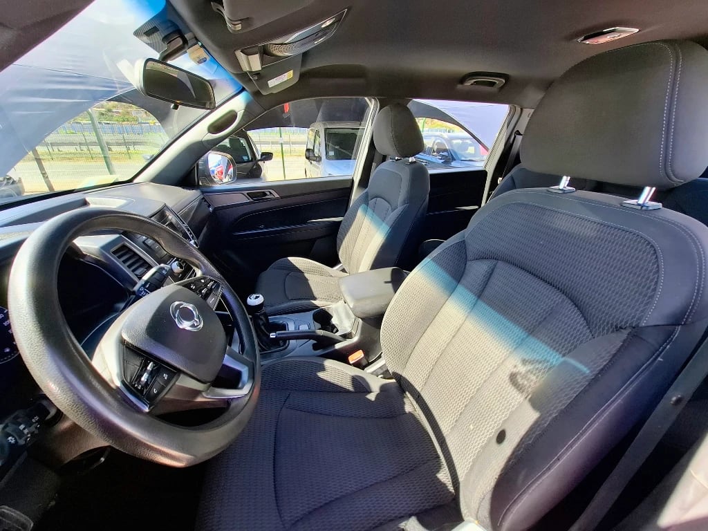 Ssangyong Grand Musso Grand Musso 2.2 4x2 Mt Full-Ql612 año 2023