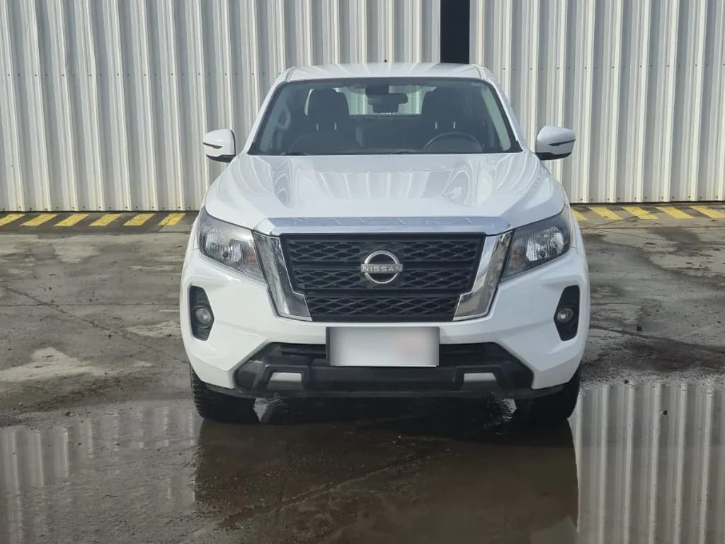 Nissan Navara Xe Mt 4x2 2.3 año 2023