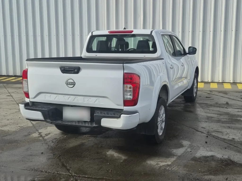 Nissan Navara Xe Mt 4x2 2.3 año 2023
