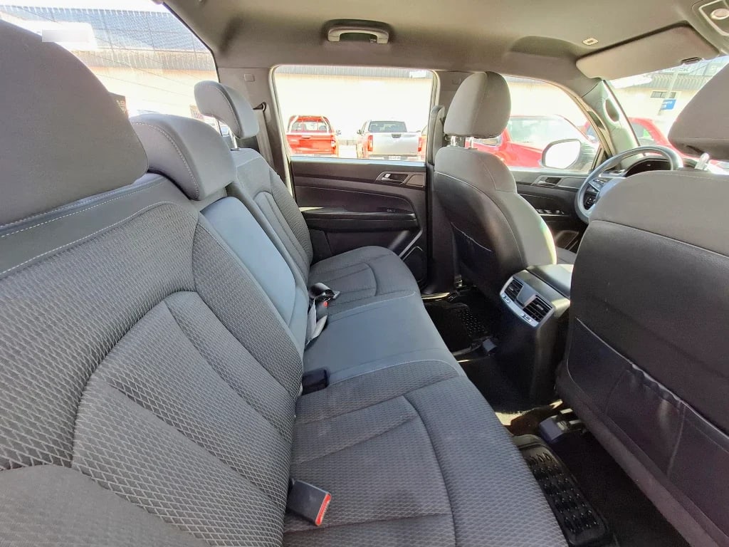 Ssangyong Grand Musso Grand Musso 2.2 4x2 Mt Full-Ql612 año 2023