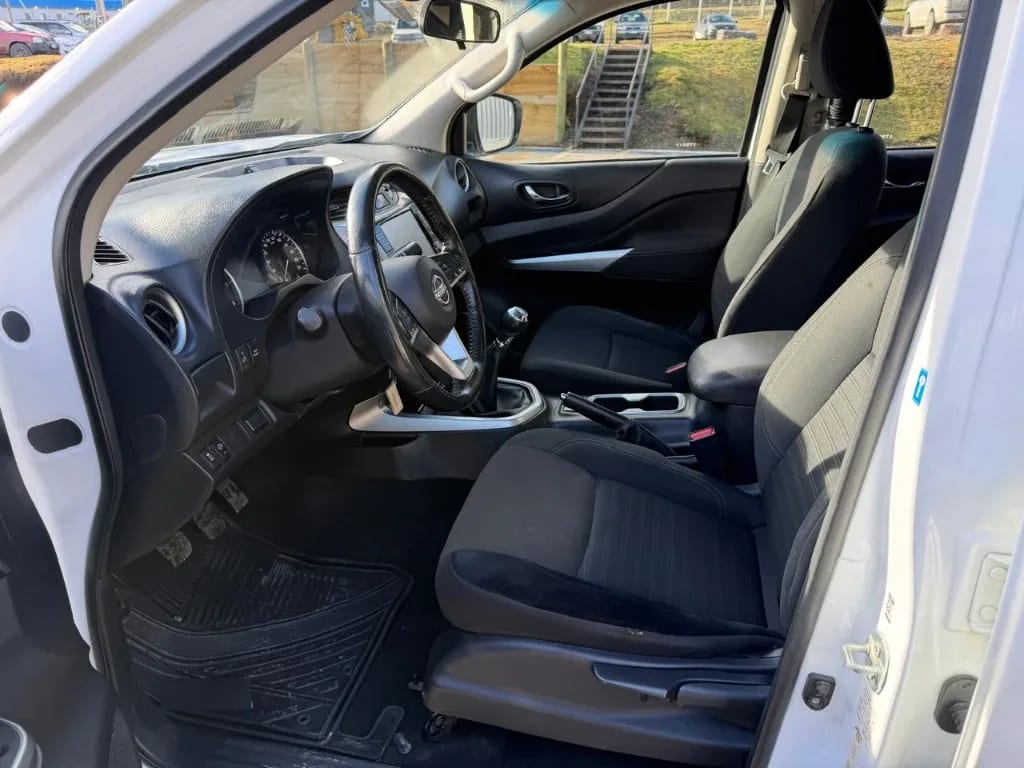 Nissan Navara Navara Dc 4x4 2.3tdi Xe año 2023