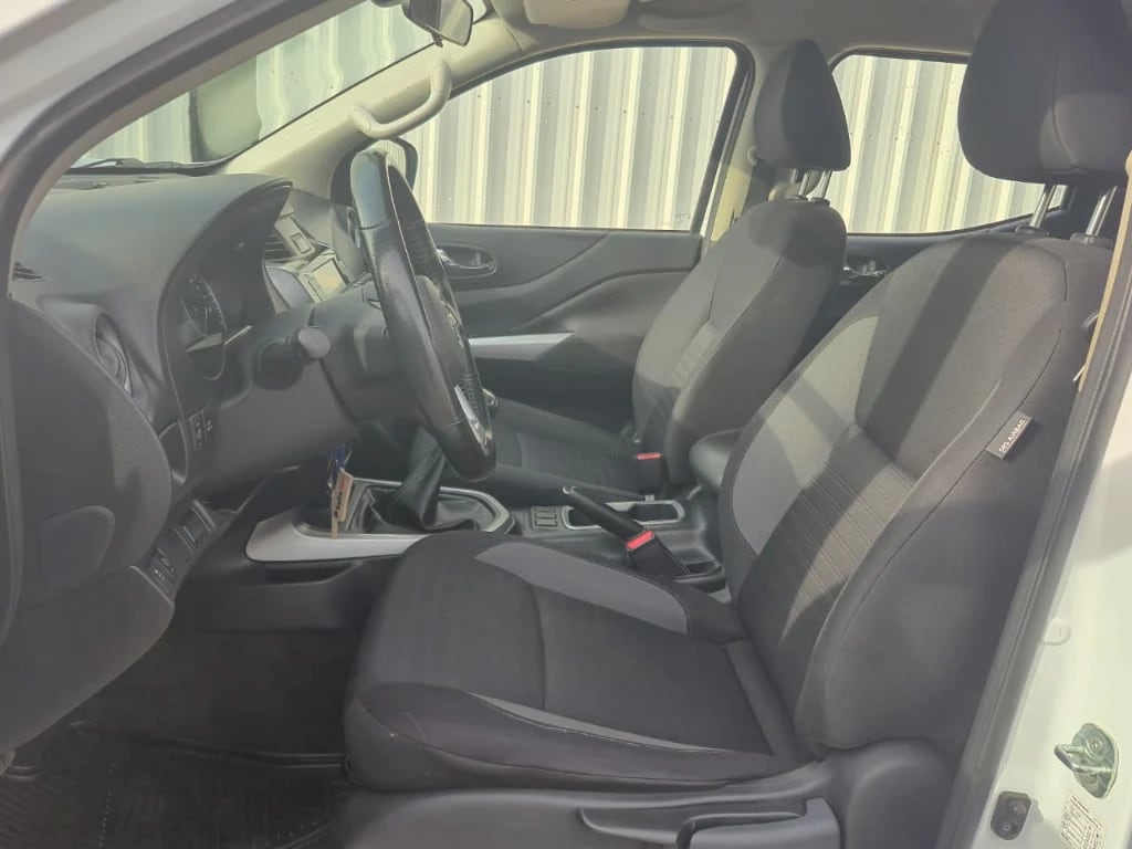 Nissan Navara Xe Mt 4x2 2.3 año 2023