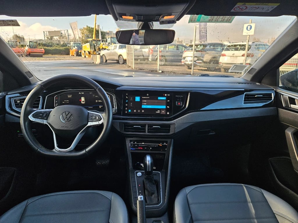 Volkswagen Nivus Tsi At Highline 1.0 año 2023
