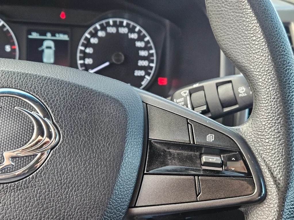 Ssangyong Grand Musso 2.2 4x2 Mt Full-Ql610 año 2023