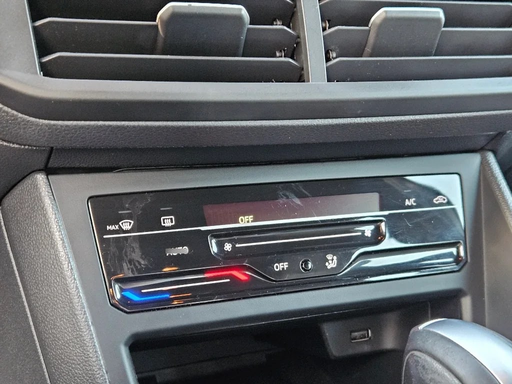 Volkswagen Nivus Tsi At Highline 1.0 año 2023
