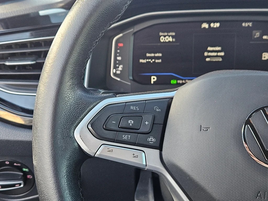 Volkswagen Nivus Tsi At Highline 1.0 año 2023
