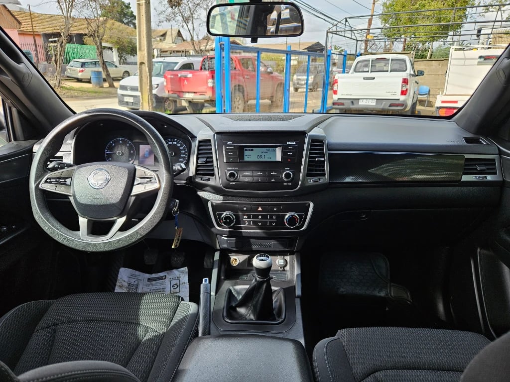 Ssangyong Grand Musso Gran Musso 2.2 4x2 Mt Full -Ql610 año 2023