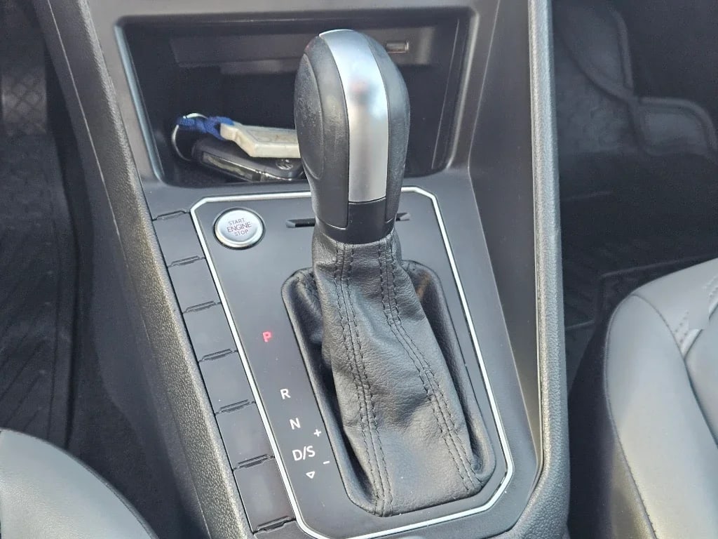 Volkswagen Nivus Tsi At Highline 1.0 año 2023