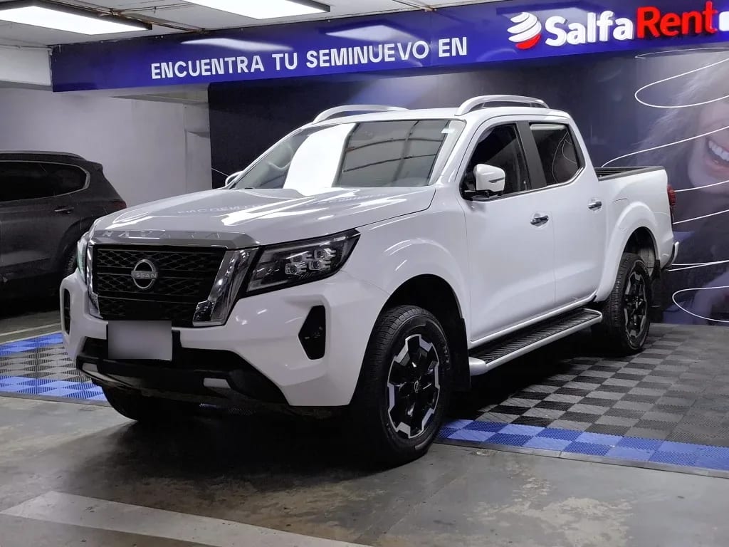 Nissan Navara Dc 4x4 2.3tdi Le año 2023