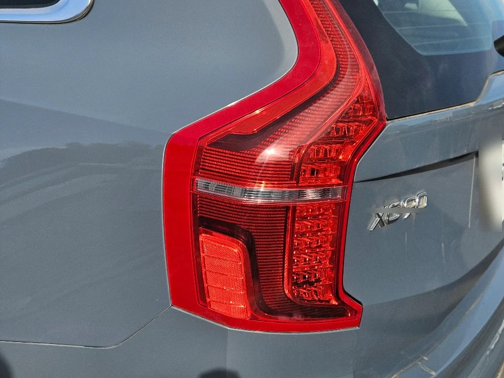 Volvo Xc90 B6 Momentum año 2022