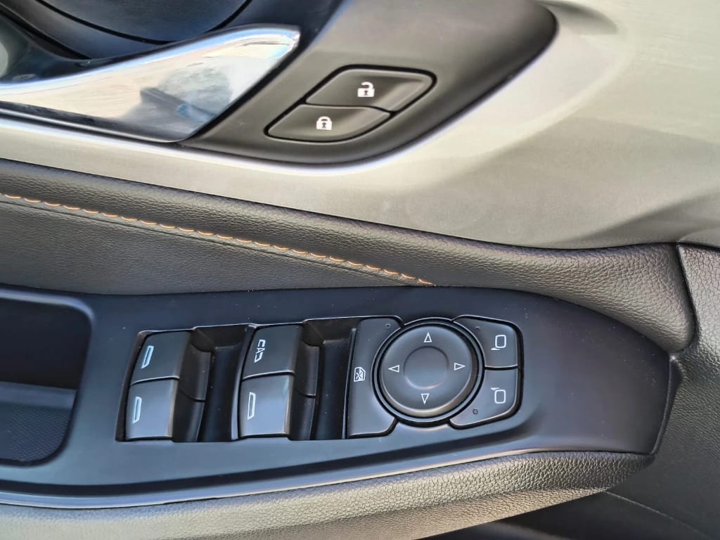 Chevrolet Traverse Lt 5p 3.6l Awd At año 2021