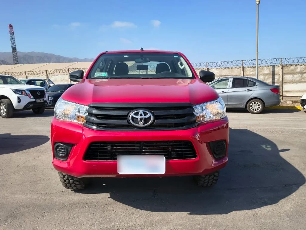 Toyota Hilux Dc 4x4 2.4 D Dx Mt año 2024