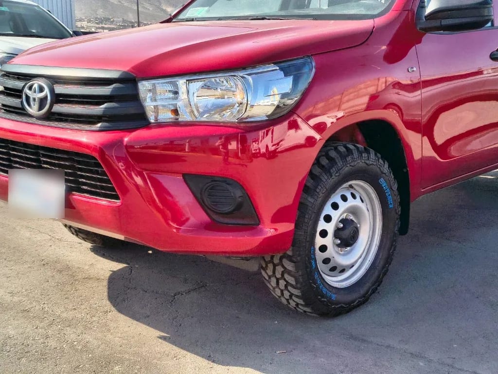 Toyota Hilux Dc 4x4 2.4 D Dx Mt año 2024