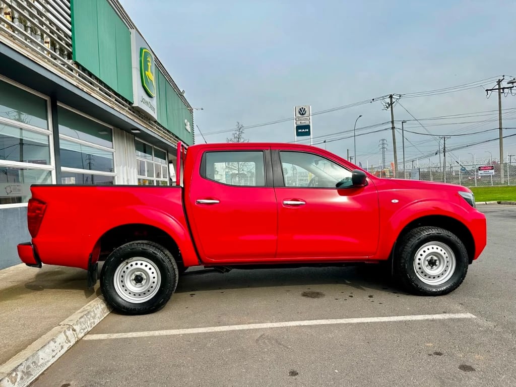 Nissan Navara Navara Dc 4x4 2.3 Tdi Se año 2023