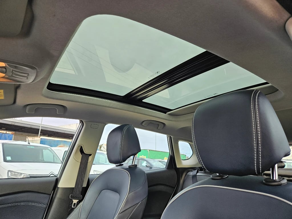Chevrolet Tracker Tracker 1.2t Premier At P2 Onstar año 2024