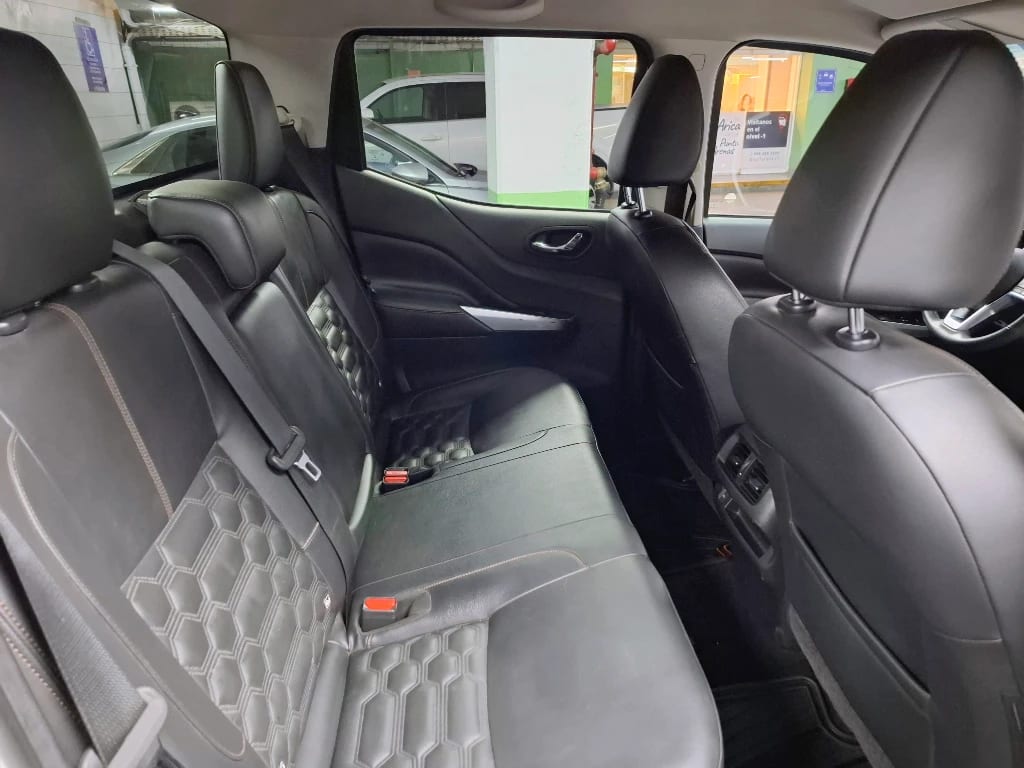 Nissan Navara Dc 4x4 2.3tdi Le año 2023