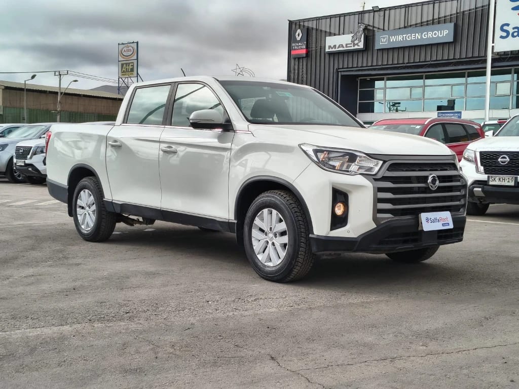 Ssangyong Grand Musso 2.2 4x2 Mt Full-Ql612 año 2023