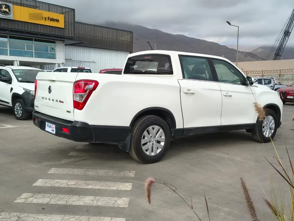 Ssangyong Grand Musso 2.2 4x2 Mt Full-Ql612 año 2023