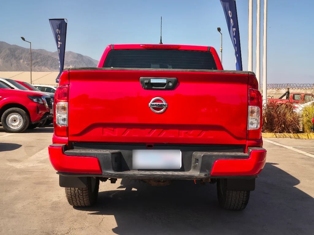 Nissan Navara Dc 4x2 2.3tdi Xe año 2022