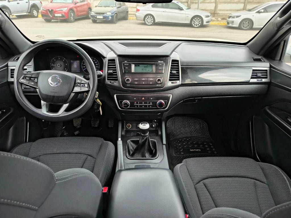 Ssangyong Grand Musso 2.2 4x2 Mt Full-Ql612 año 2023