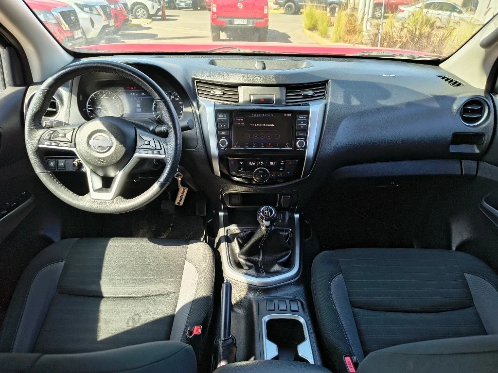 Nissan Navara Dc 4x2 2.3tdi Xe año 2022