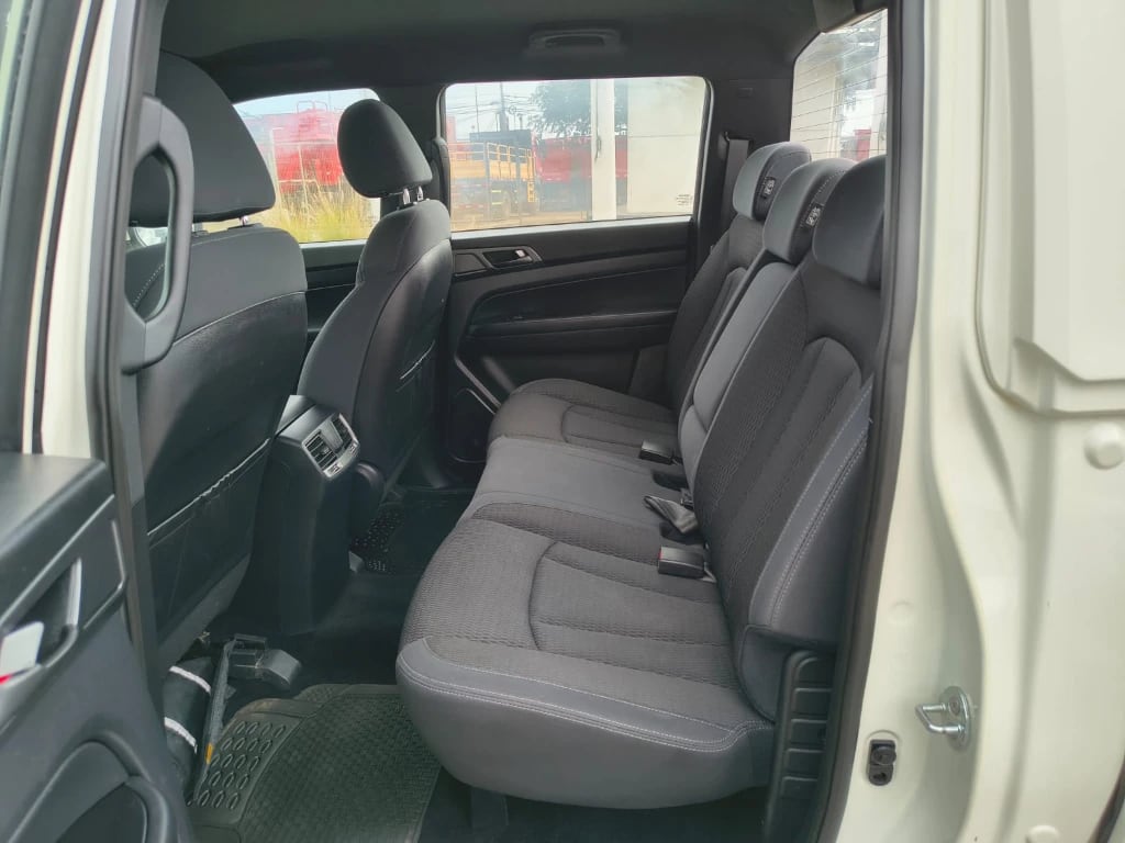 Ssangyong Grand Musso 2.2 4x2 Mt Full-Ql612 año 2023