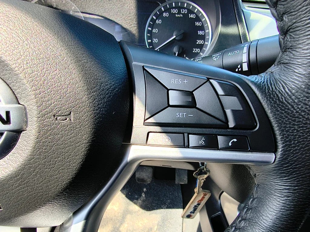 Nissan Navara Dc 4x2 2.3tdi Xe año 2022