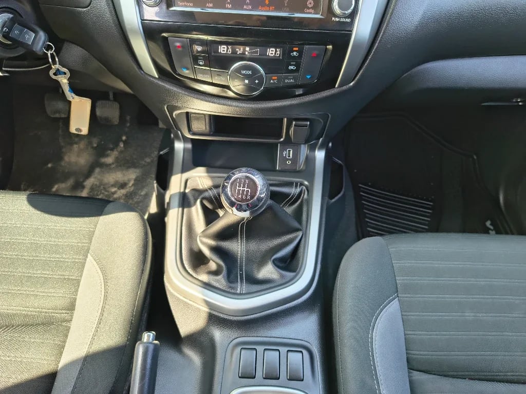 Nissan Navara Dc 4x2 2.3tdi Xe año 2022
