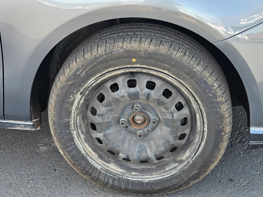 Volkswagen Gol 1.6 Hb Mt Ac año 2022