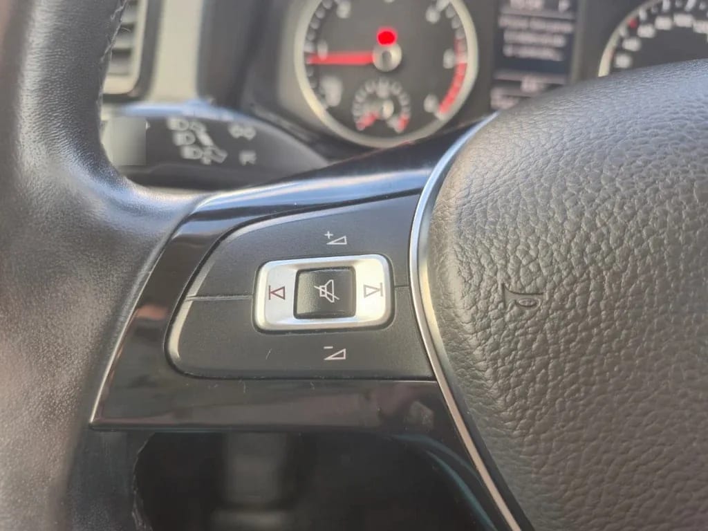 Volkswagen Amarok Dcab Tdi 2.0 Aut año 2023