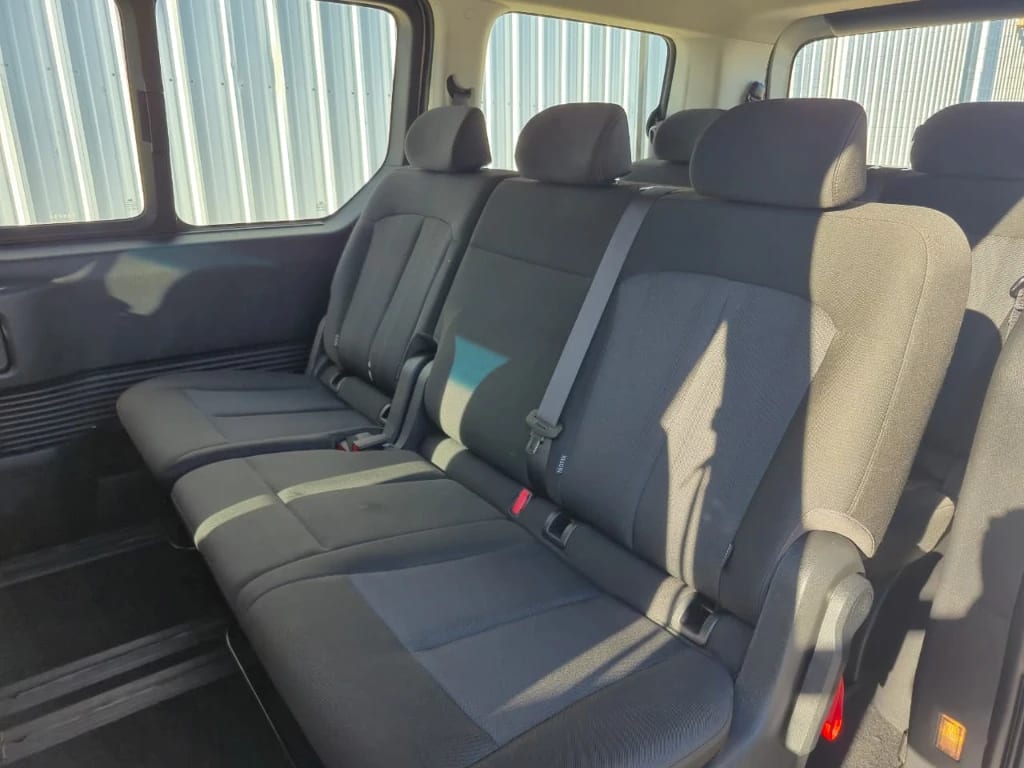 Hyundai Staria Furgón Us4 Mb 2.2 Crdi At año 2024