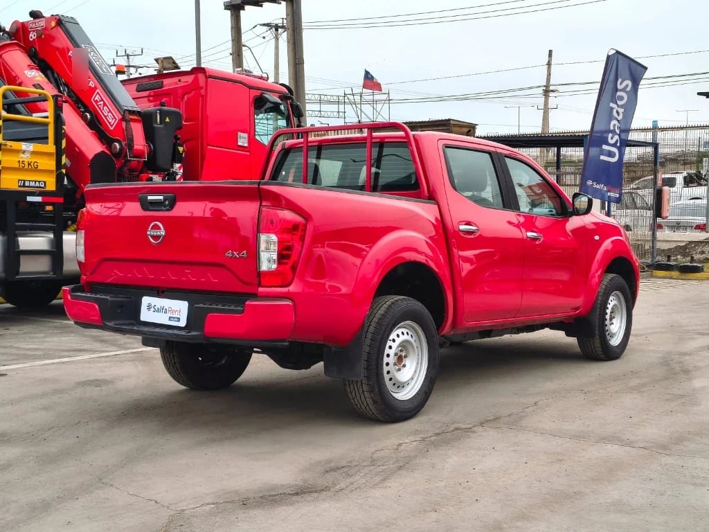 Nissan Navara Navara Dc 4x4 2.3 Tdi Se año 2023